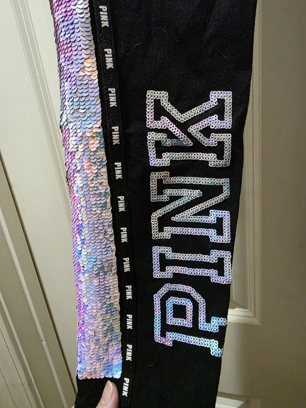 Victoria's Secret PINK Black Yoga Leggings - Picture 2 of 6